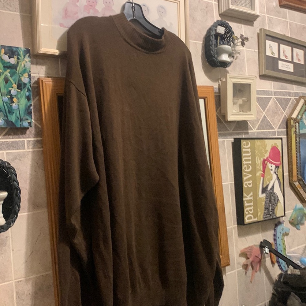 Gochu sweater